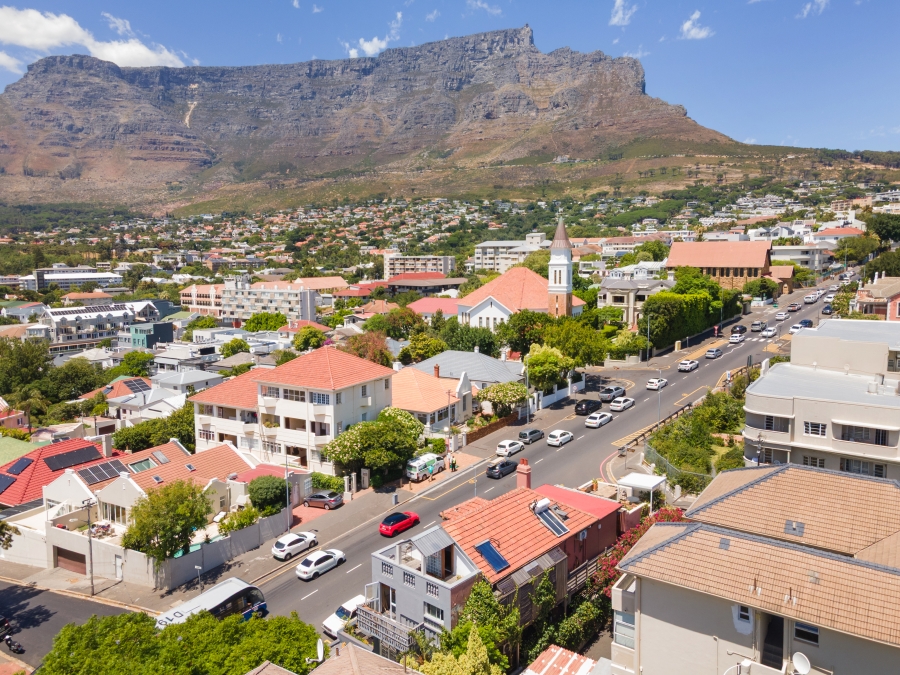 4 Bedroom Property for Sale in Tamboerskloof Western Cape